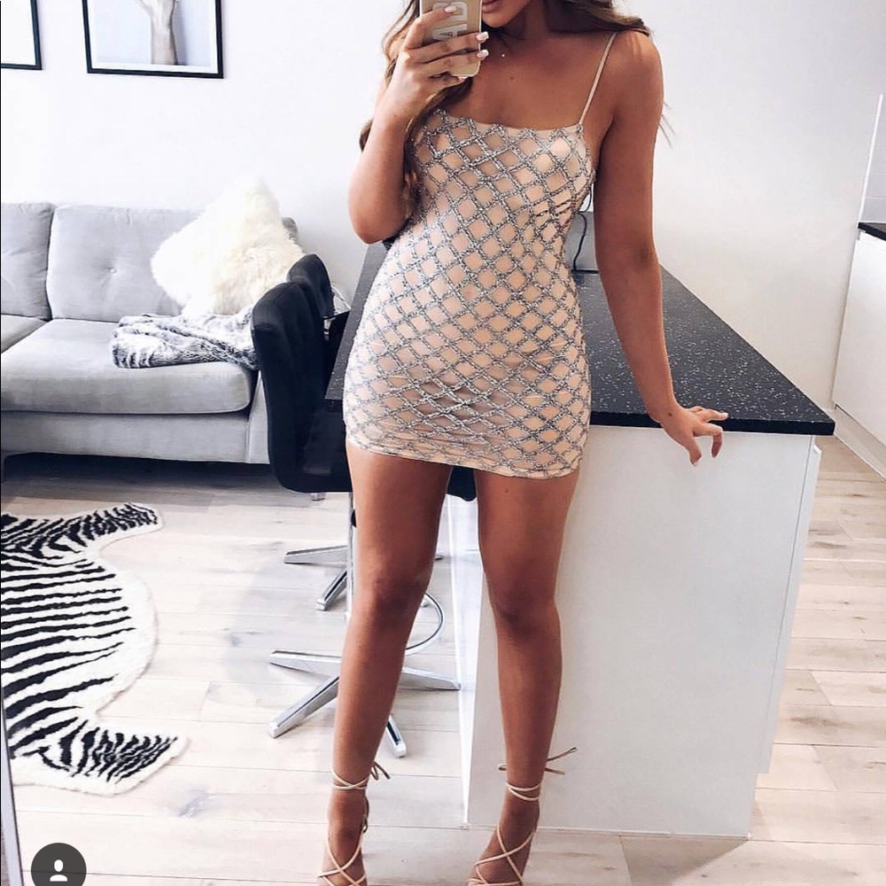 OH POLLY EMBELLISHED MINI DRESS NUDE